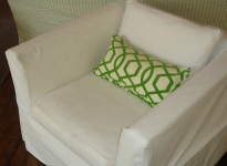 casual-white-chair-no-piping-loose-seat-and-back-cushions
